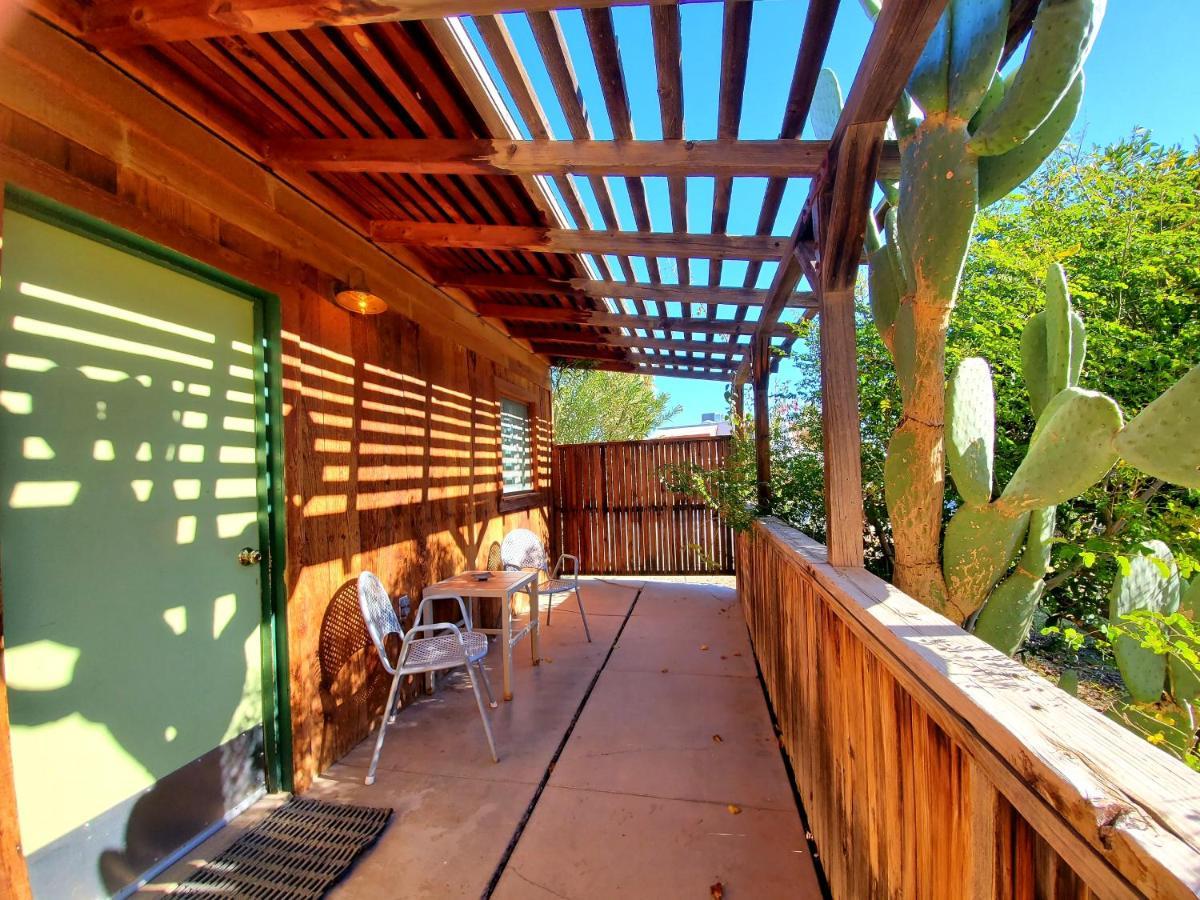 29 Palms Inn Twentynine Palms Bagian luar foto